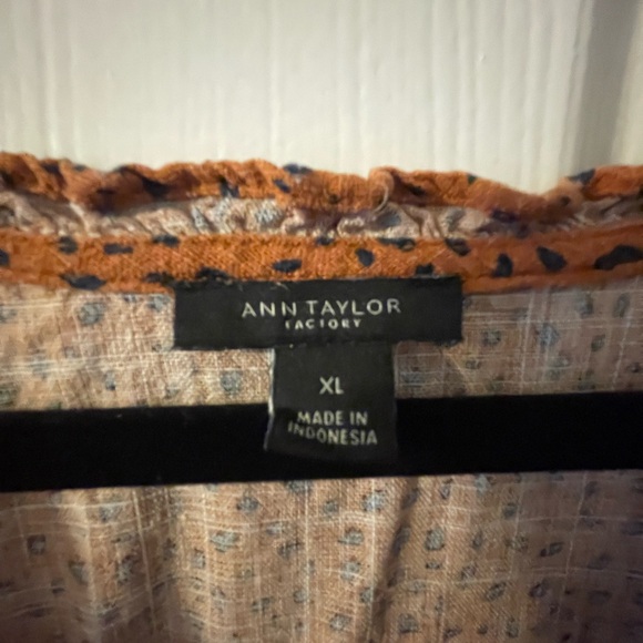 Ann Taylor Orange Puff Sleeve Linen Blouse - Picture 3 of 3